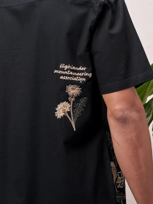 Men Relaxed Fit Casual Shirt