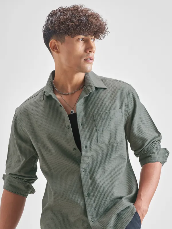 Highlander Men Olive Self Design Relaxed Fit Casual Shirt