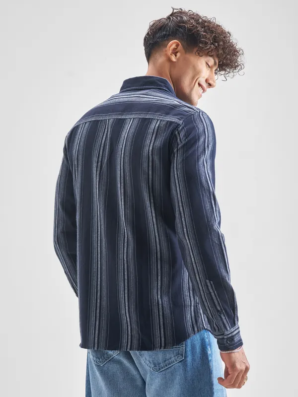 Highlander Men Navy Blue Striped Slim Fit Casual Shirt