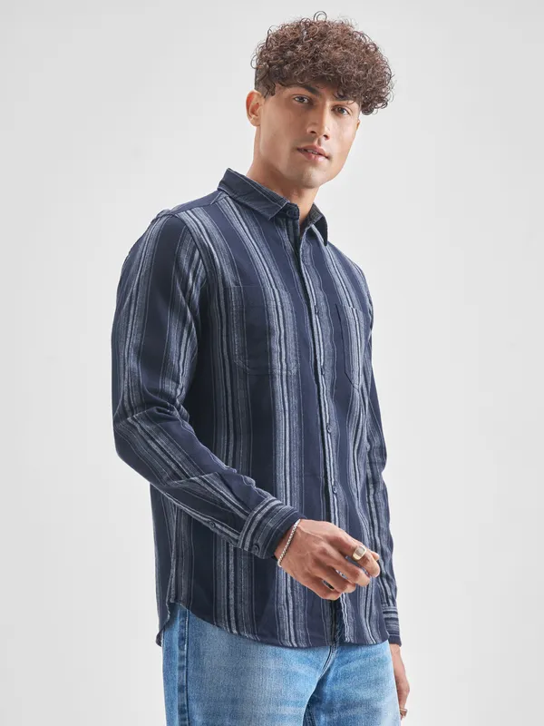 Highlander Men Navy Blue Striped Slim Fit Casual Shirt