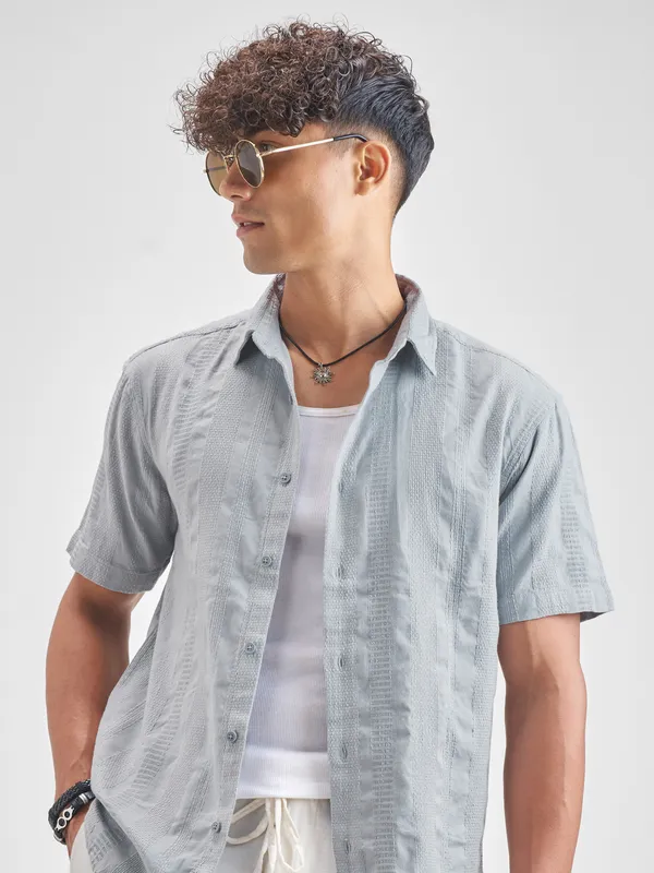 Highlander Men Grey Self Design Relaxed Fit Casual Shirt