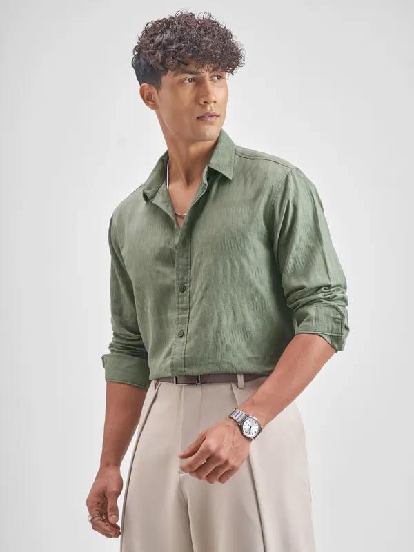 Highlander Men Green Self Design Relaxed Fit Casual Shirt