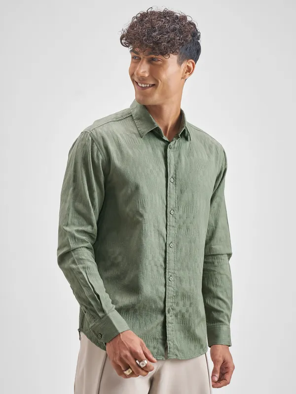 Highlander Men Green Self Design Relaxed Fit Casual Shirt
