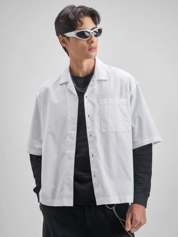 Highlander Men White Printed Boxy Fit Casual shirt