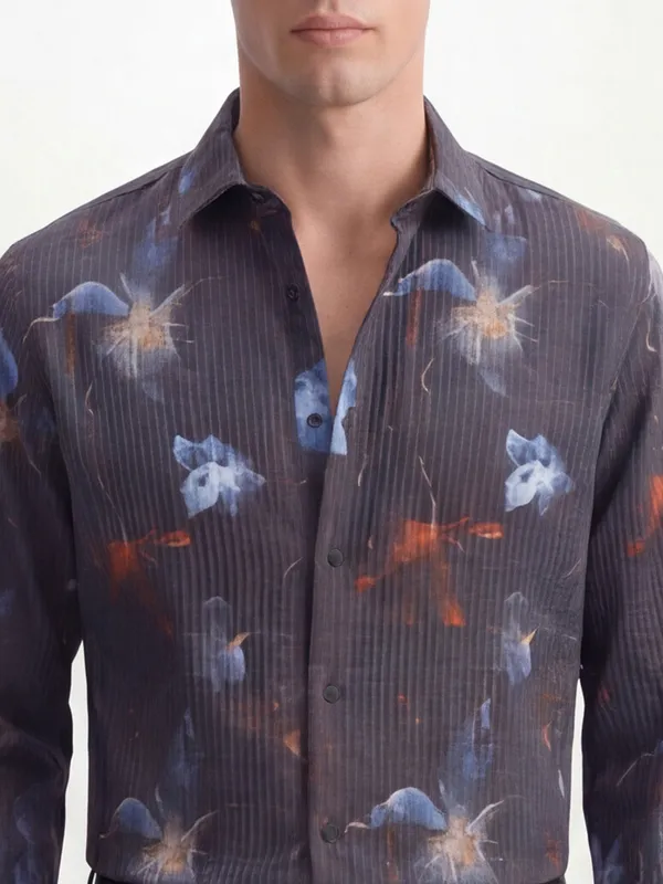 Highlander Men Multi Printed Slim Fit Casual Shirt