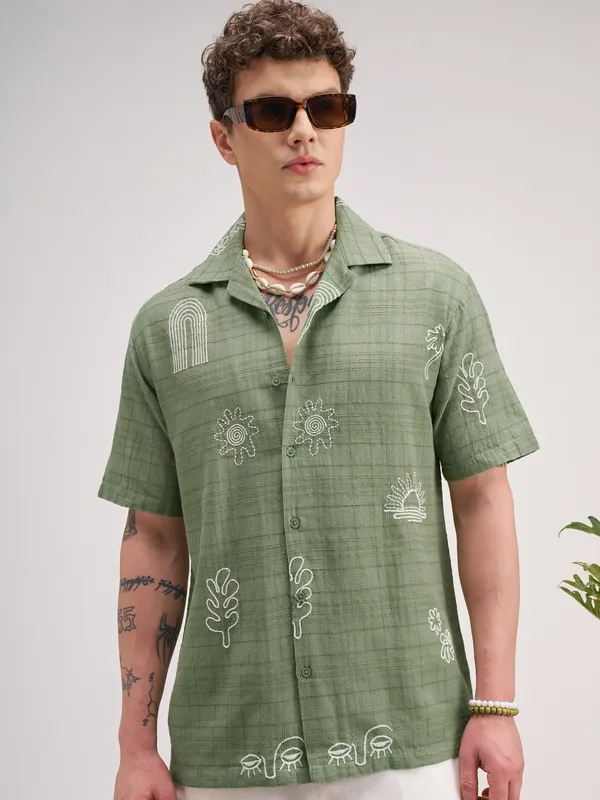 Highlander Men Green Self Design Relaxed Fit Casual Shirt
