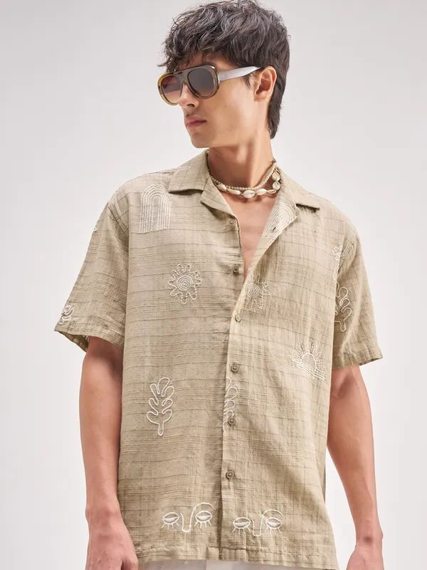 Men Relaxed Fit Casual Shirt