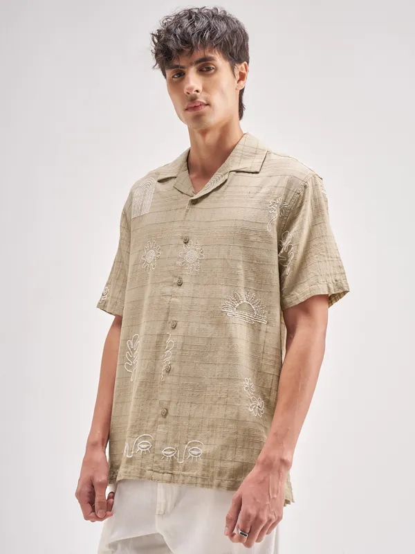 Men Relaxed Fit Casual Shirt