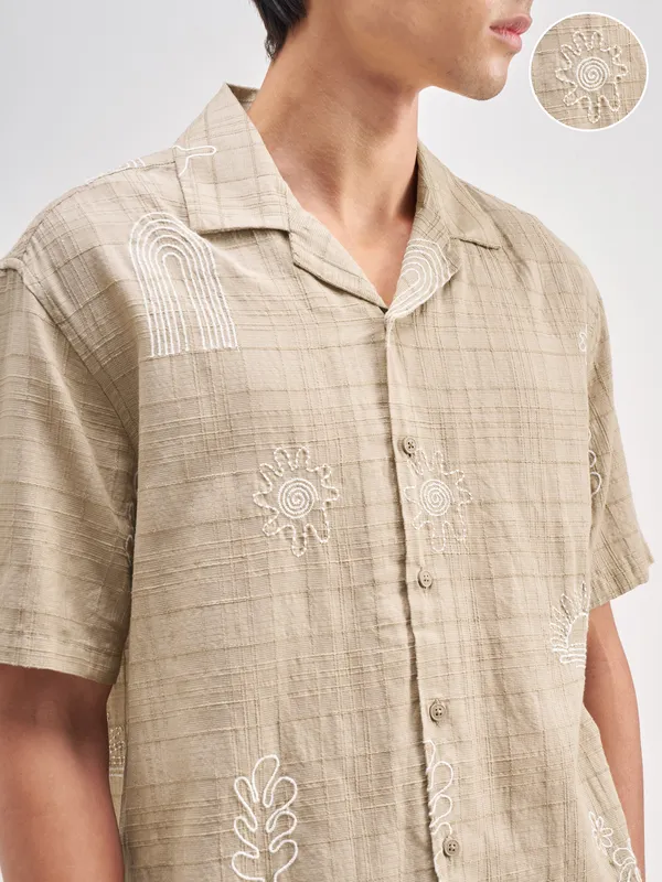 Men Relaxed Fit Casual Shirt