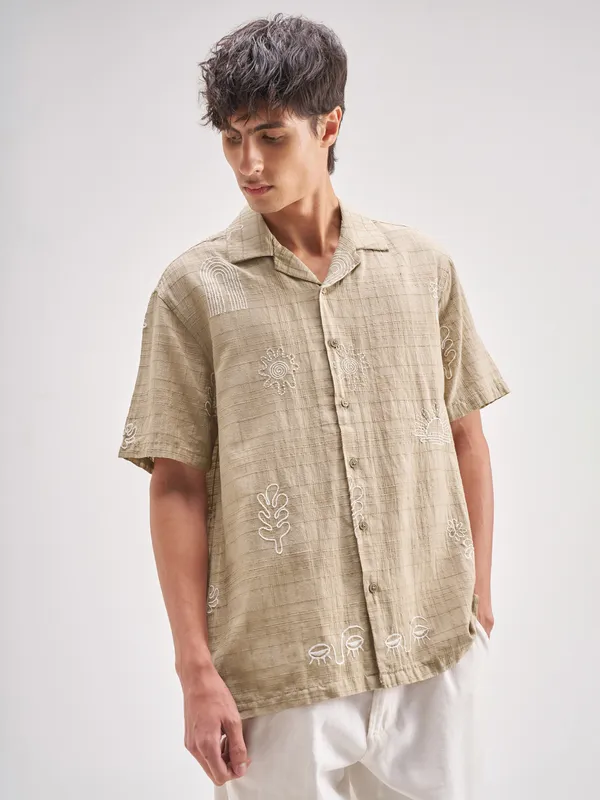 Men Relaxed Fit Casual Shirt