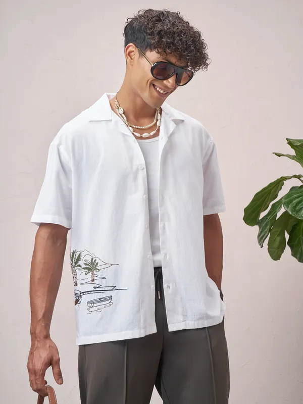 Highlander Men White Embroidered Relaxed Fit Casual Shirt