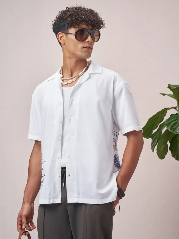 Highlander Men White Embroidered Relaxed Fit Casual Shirt