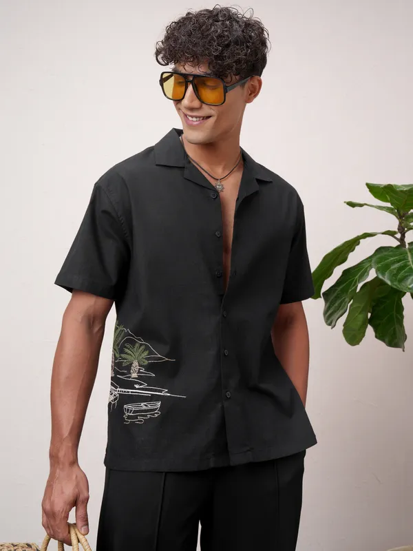 Highlander Men Black Embroidered Relaxed Fit Casual Shirt