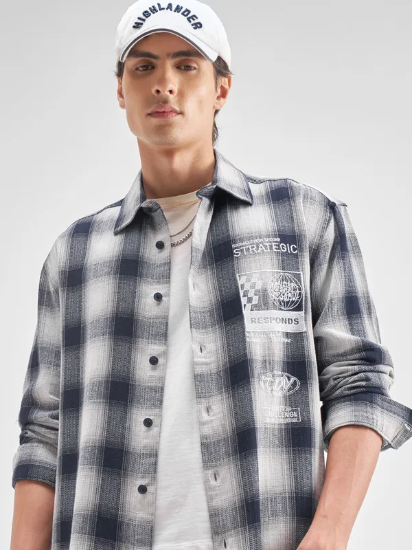 Men Relaxed Fit Casual Shirt