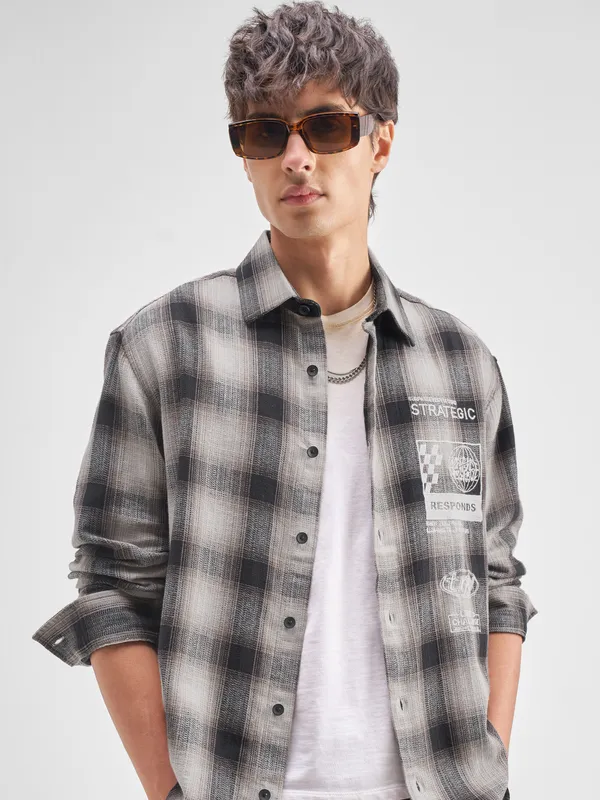 Highlander Men Black Checked Relaxed Fit Casual Shirt