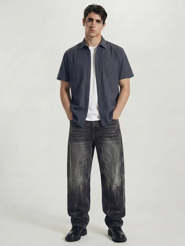 Highlander Men Blue Solid Relaxed Fit Casual Shirt