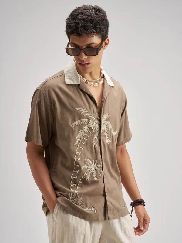 Men Relaxed Fit Casual Shirt