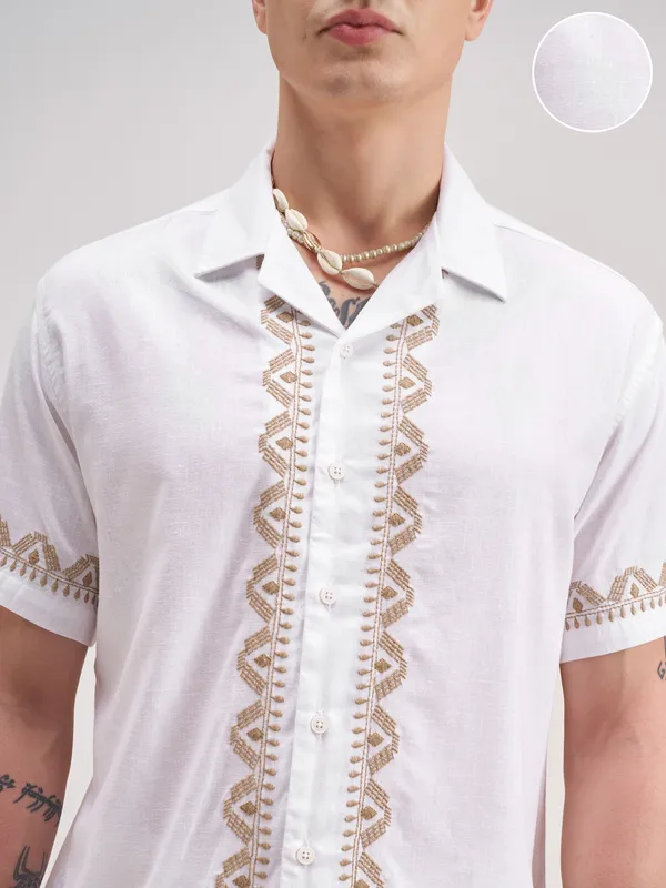 Men Regular Fit Casual Shirt