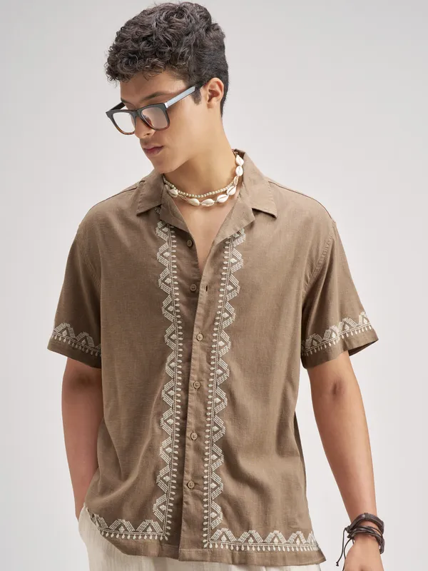 Highlander Men Brown Embroidered Relaxed Fit Casual Shirt