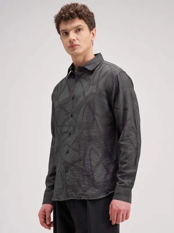 Highlander Men Grey Self Design Slim Fit Casual Shirt