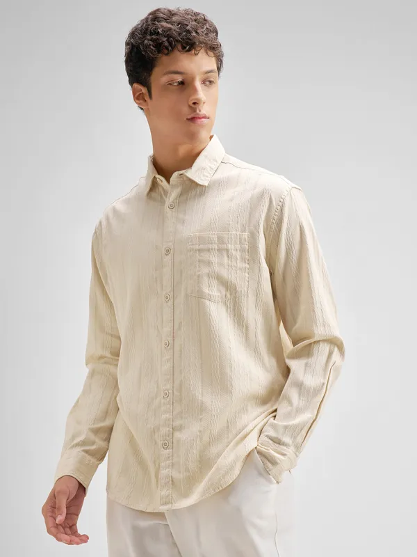 Men Regular Fit Casual Shirt