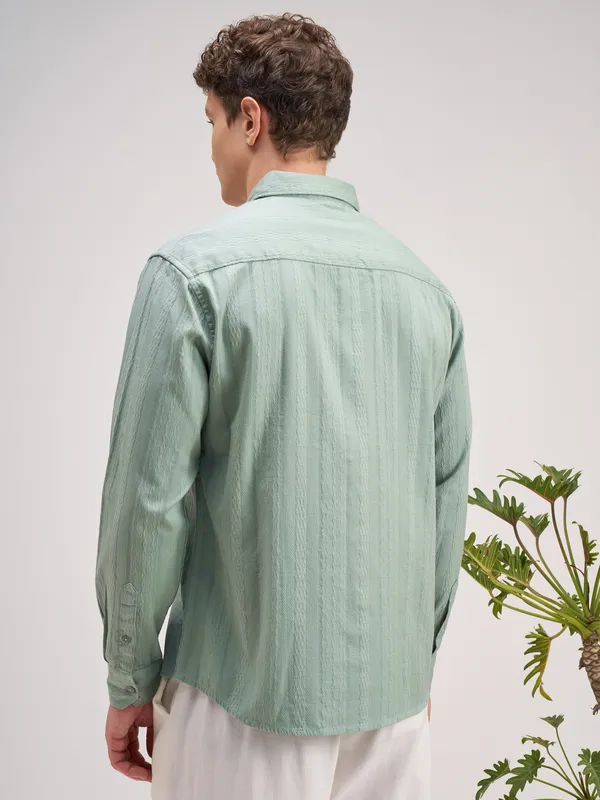 Highlander Men Green Striped Regular Fit Casual Shirt