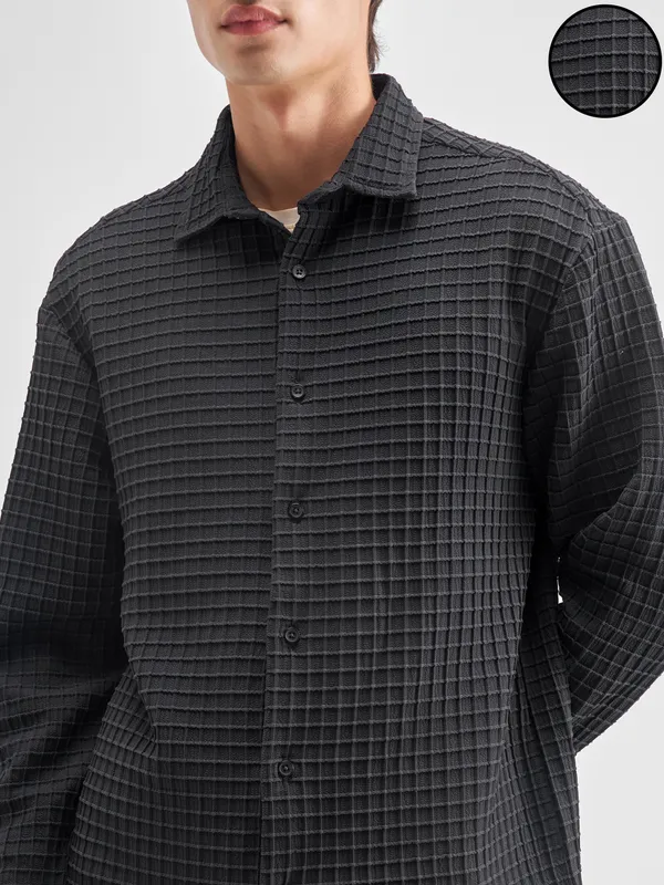 Highlander Men Black Self Design Relaxed Fit Casual Shirt