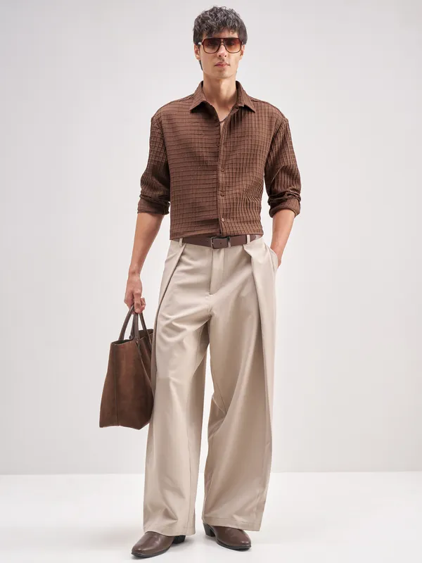 Highlander Men Coffee Brown Self Design Relaxed Fit Casual Shirt