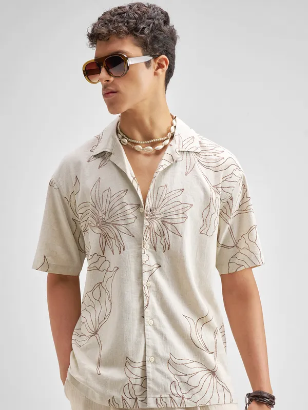 Men Relaxed Fit Casual Shirt