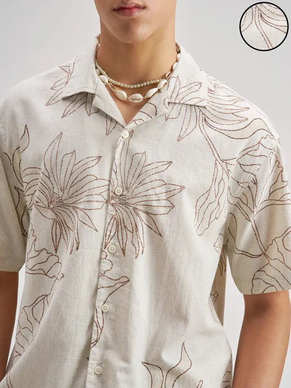 Men Relaxed Fit Casual Shirt