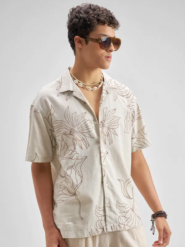 Men Relaxed Fit Casual Shirt