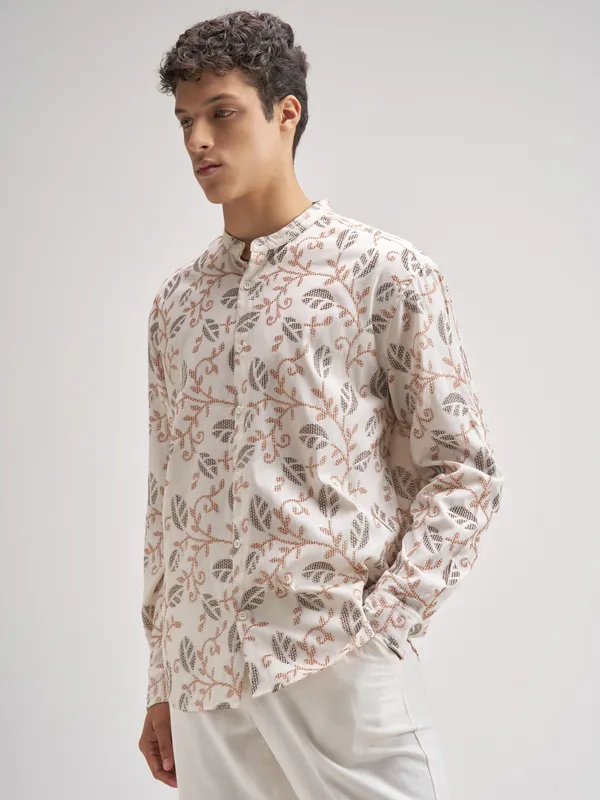 Highlander Men Cream Embroidered Relaxed Fit Casual Shirt