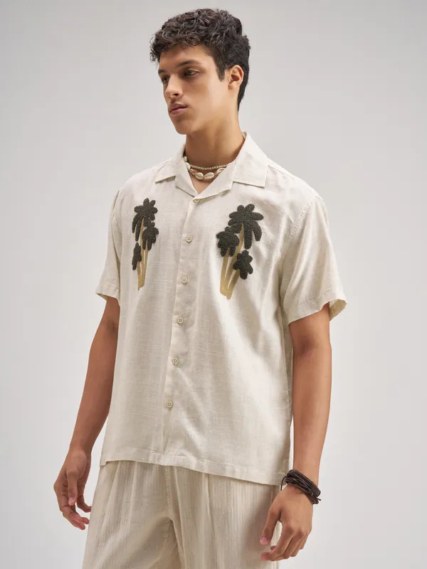 Highlander Men Brown Embroidered Relaxed Fit Casual Shirt