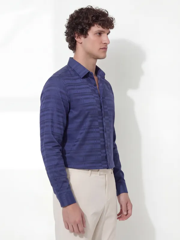 Highlander Men Navy Blue Self Design Slim Fit Casual Shirt