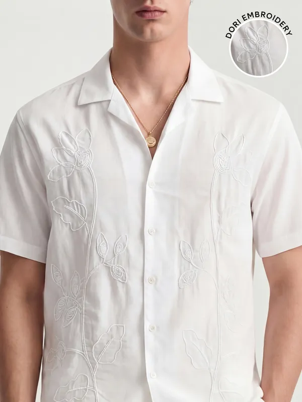 Highlander Men White Embroidered Relaxed Fit Casual Shirt