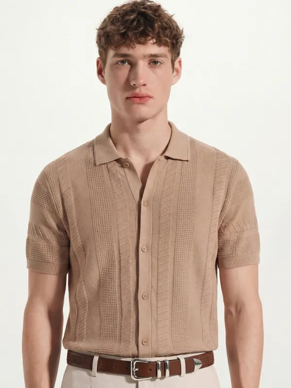 Highlander Men Tan Self Design Relaxed Fit Casual Shirt