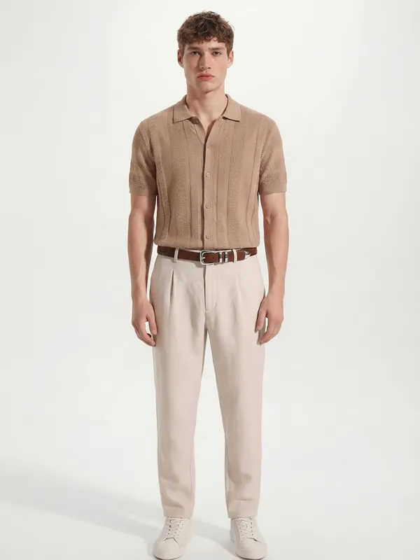 Highlander Men Tan Self Design Relaxed Fit Casual Shirt