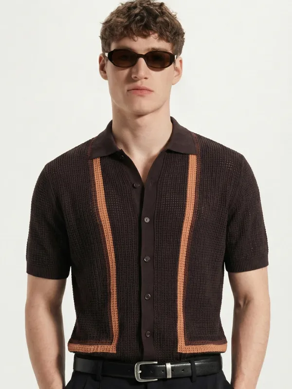 Highlander Men Brown Self Design Relaxed Fit Casual Shirt