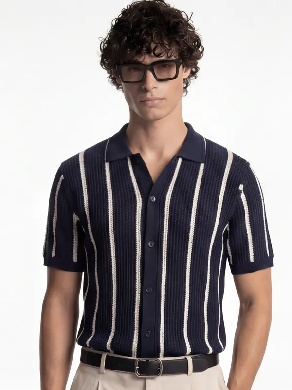 Highlander Men Navy Blue Self Design Relaxed Fit Casual Shirt