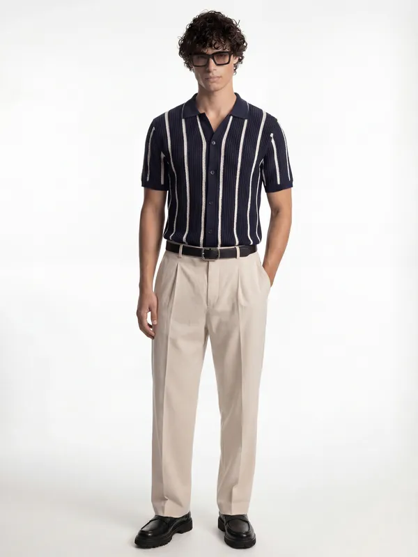 Highlander Men Navy Blue Self Design Relaxed Fit Casual Shirt