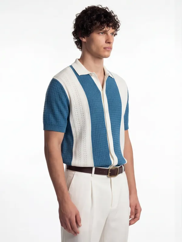 Highlander Men Blue Self Design Relaxed Fit Casual Shirt