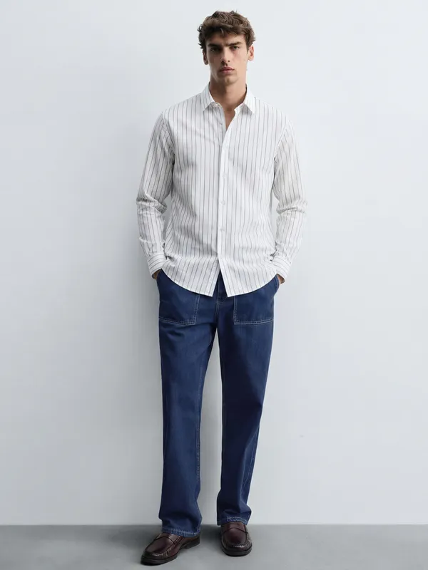 Highlander Men White Striped Slim Fit Casual Shirt