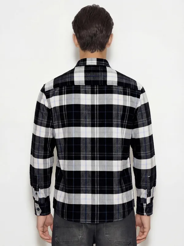 Highlander Men Black Checked Regular Fit Casual Shirt