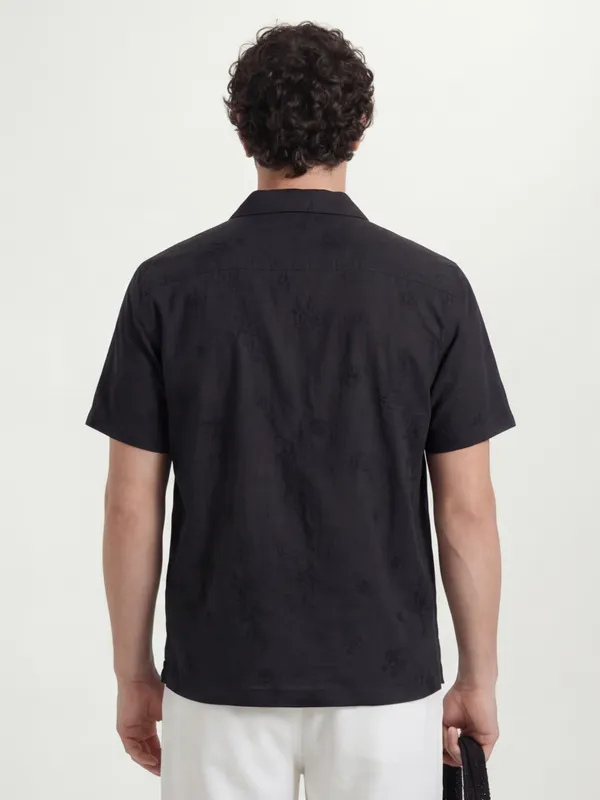 Men Relaxed Fit Casual Shirt