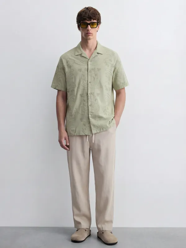 Highlander Men Green Embroidered Relaxed Fit Casual Shirt