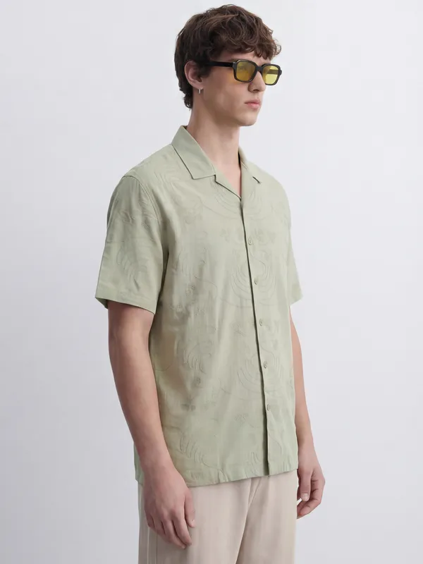 Highlander Men Green Embroidered Relaxed Fit Casual Shirt