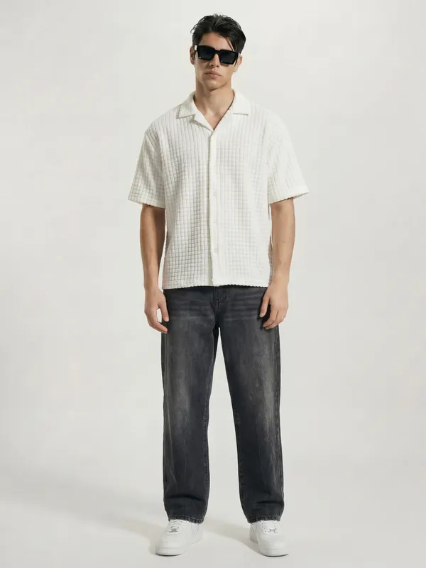 Highlander Men White Self Design Oversized Fit Casual Shirt