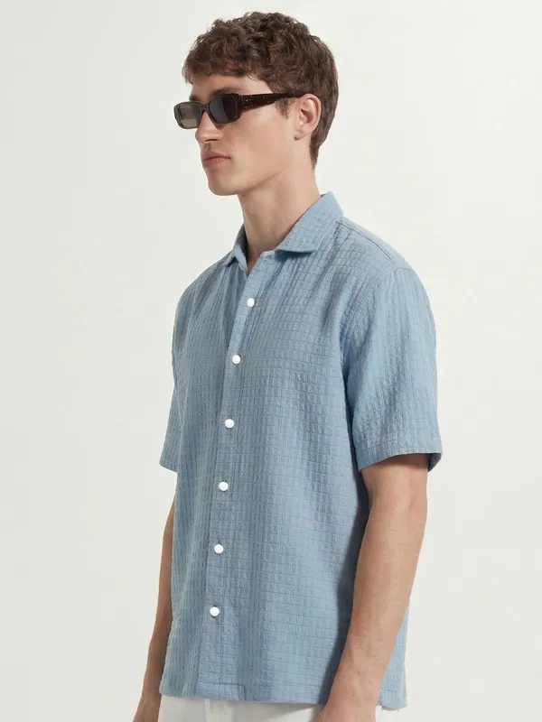 Highlander Men Blue Self Design Boxy Fit Casual Shirt