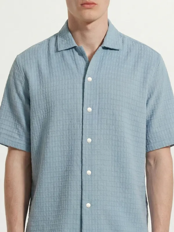 Highlander Men Blue Self Design Boxy Fit Casual Shirt