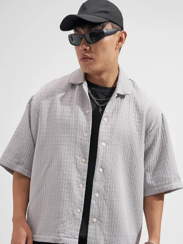 Highlander Men Grey Self Design Boxy Fit Casual Shirt